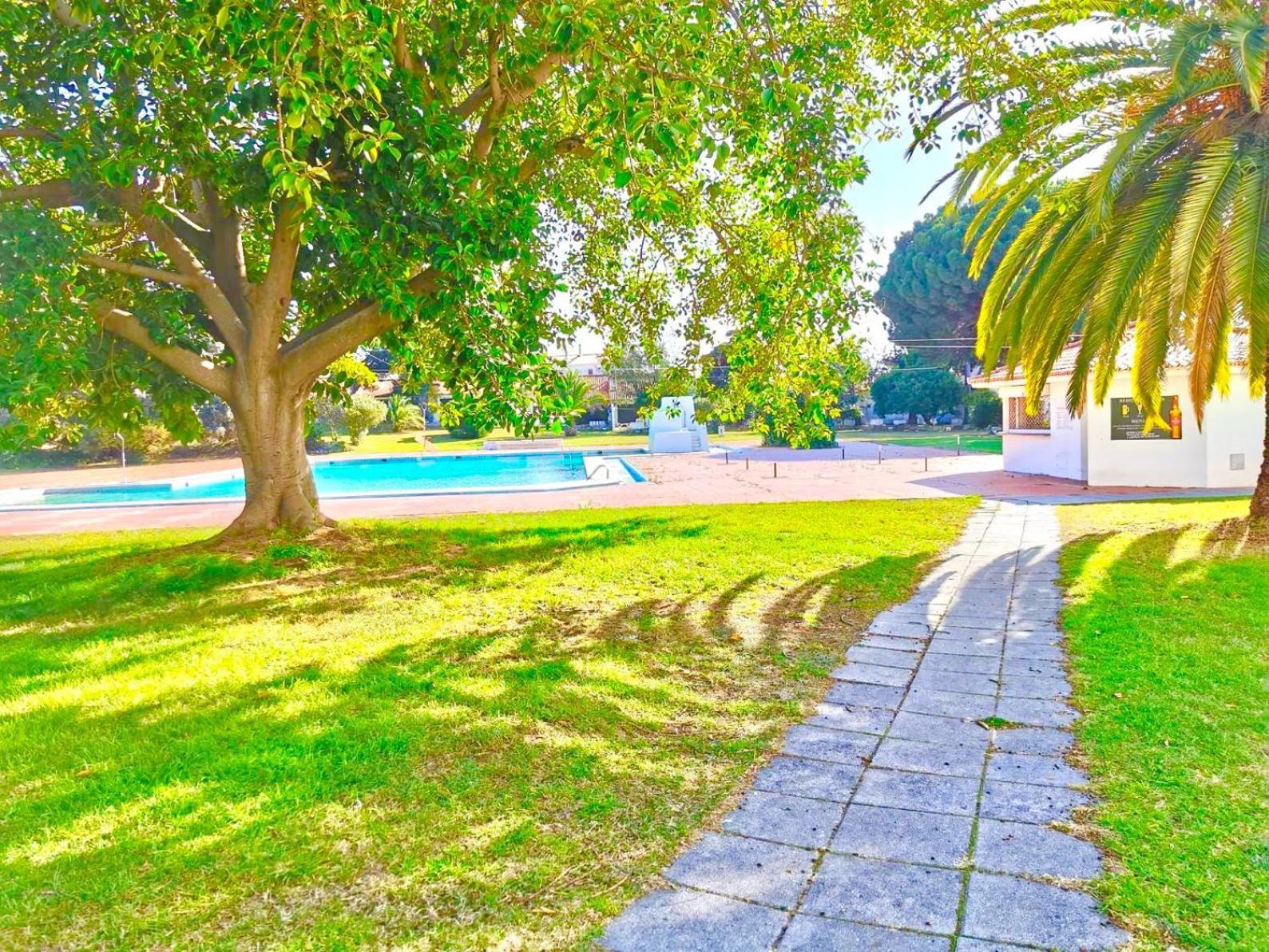Resort Albufeira T1, Praia Da Oura 外观 照片