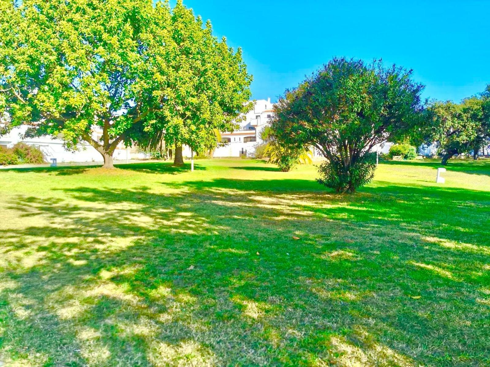 Resort Albufeira T1, Praia Da Oura 外观 照片